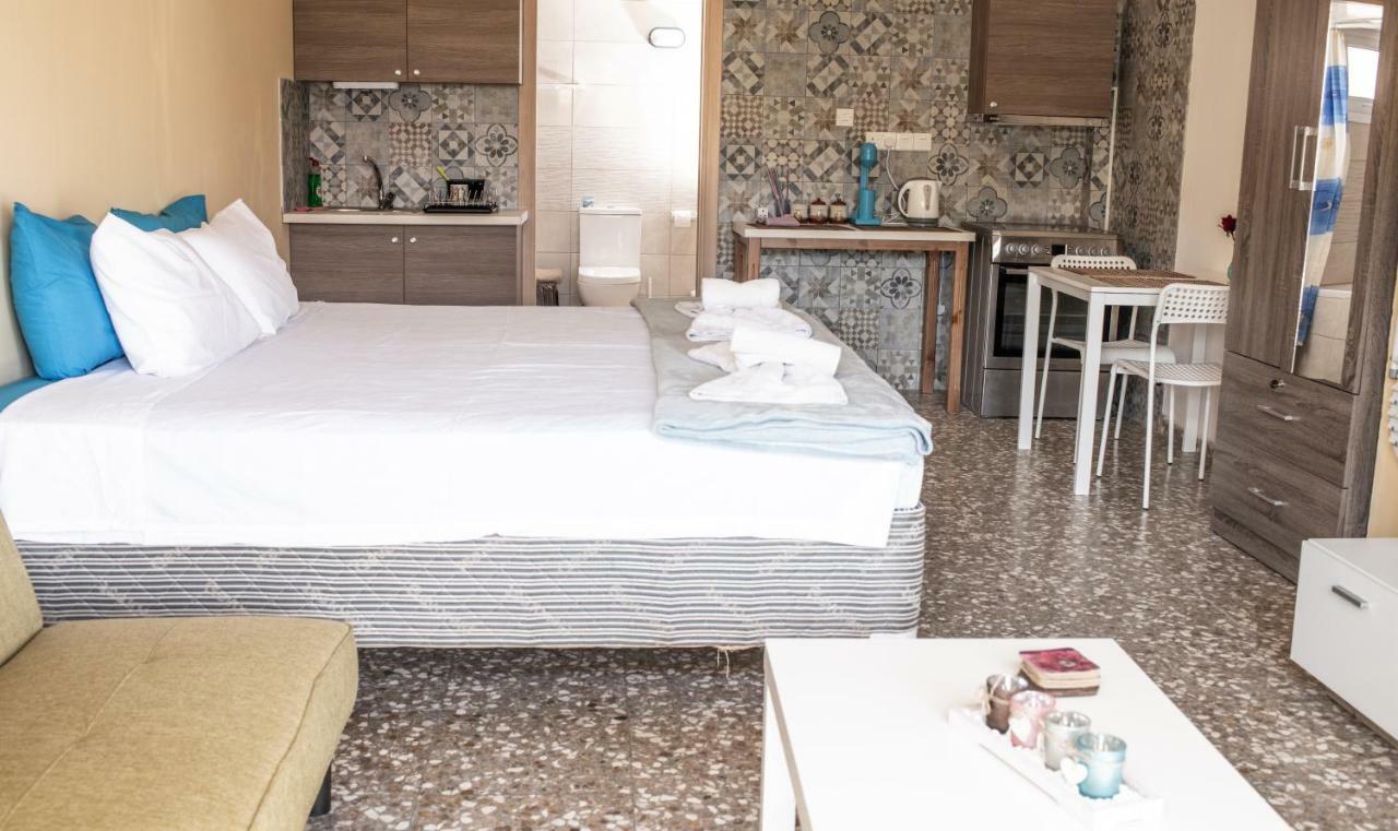 Ferienwohnung Lucky 2 Paralimni Exterior foto